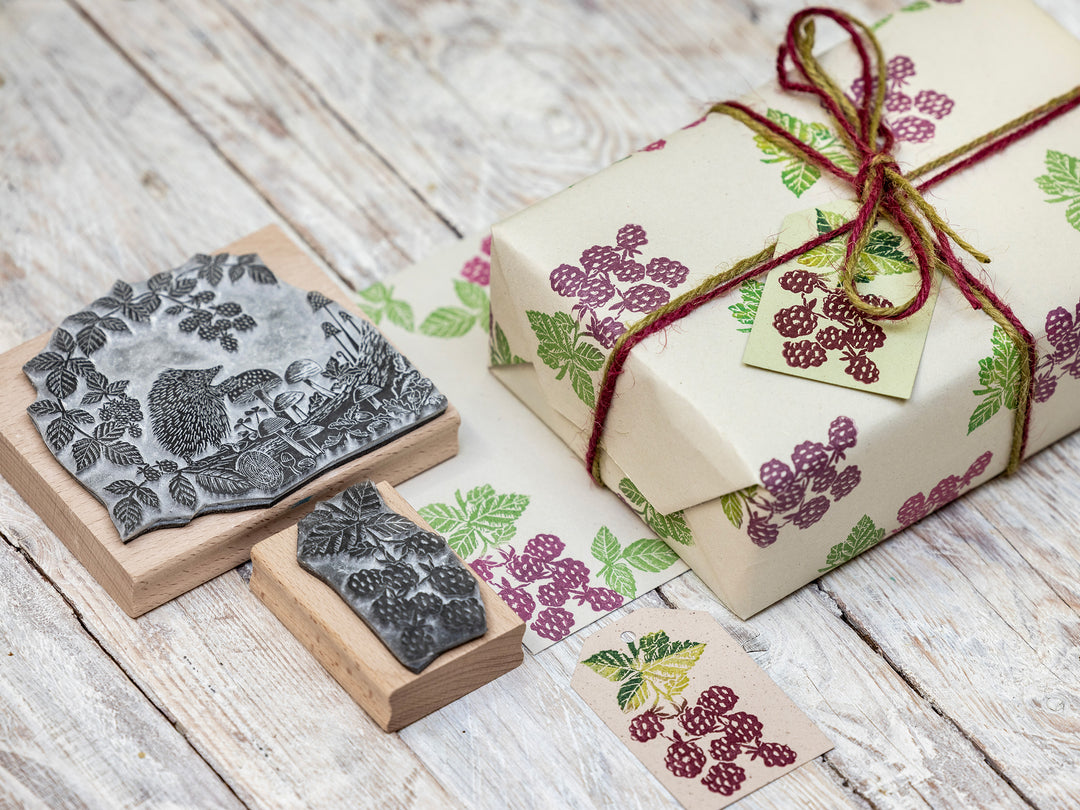 Hedgehog Rubber Stamp - Autumn Forest Woodland Craft Stamp | Noolibird - Noolibird