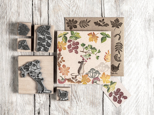 Field Mouse Rubber Stamp - Autumn Woodland Hawthorn Berries | Noolibird