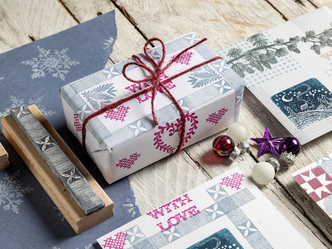 Small Christmas Rubber Stamps – Snowy Landscape, Polar Bear &amp; Cub, Deer and Decorative Borders for Cardmaking