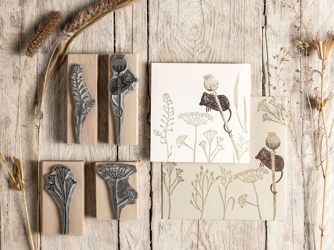 Mouse Climbing a Poppy Seed head Rubber Stamp – Woodland Autumn Stamp for Card making, Journaling & Scrapbooking