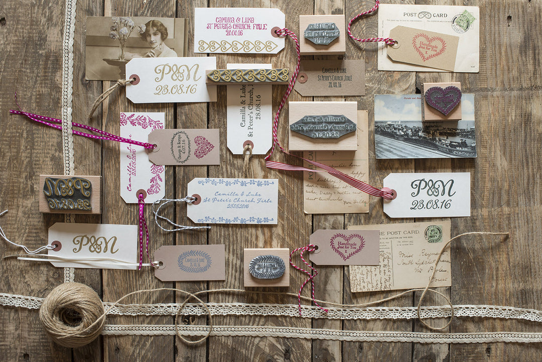 Scalloped and heart Oval Custom Wedding/Save the Date Rubber Stamp - Noolibird